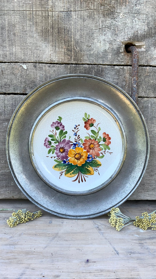 Assiette décorative