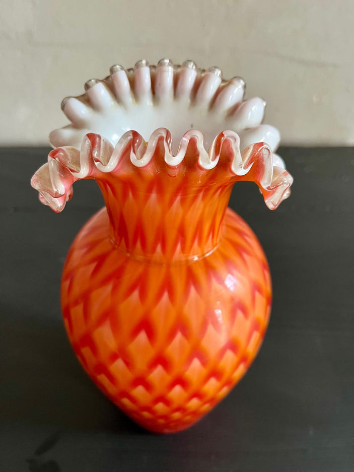 Vase en verre orange