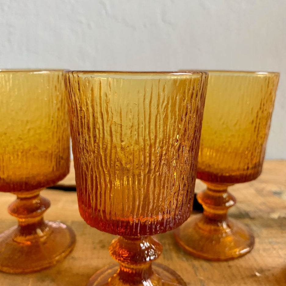 Lot de 6 verres ambrés