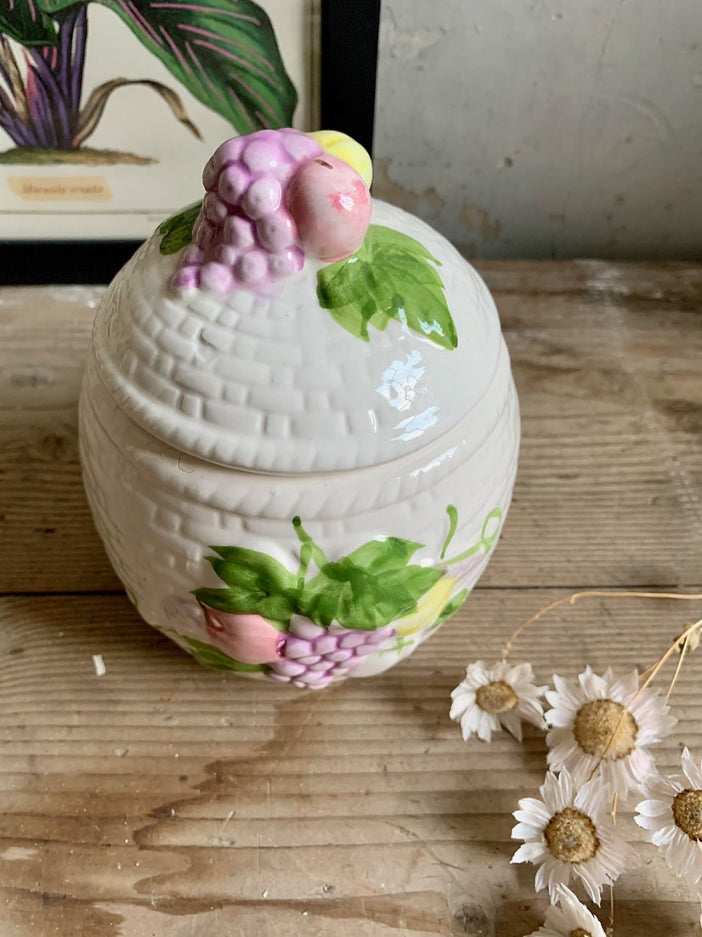 Petit pot en barbotine