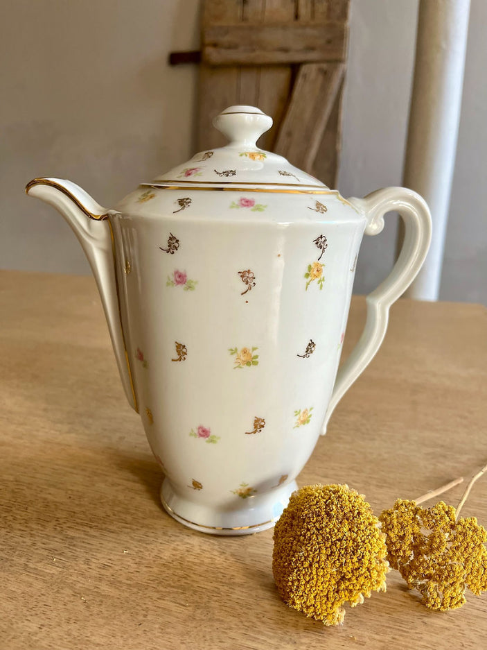 Service à thé en porcelaine de Limoges