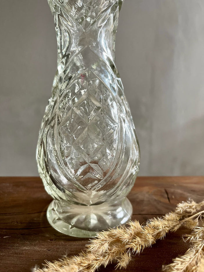 Vase en verre ciselé 1