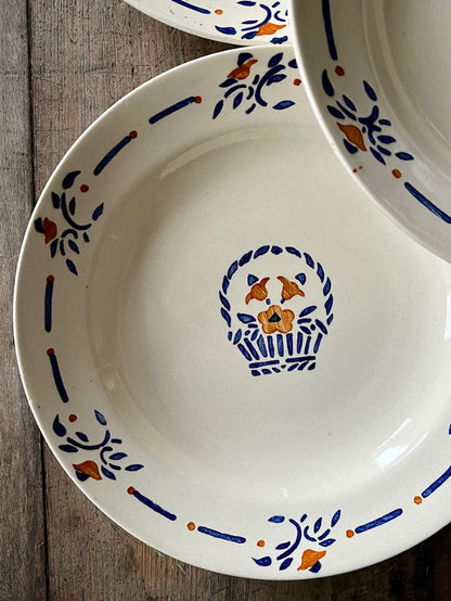 5 assiettes creuses Longchamp