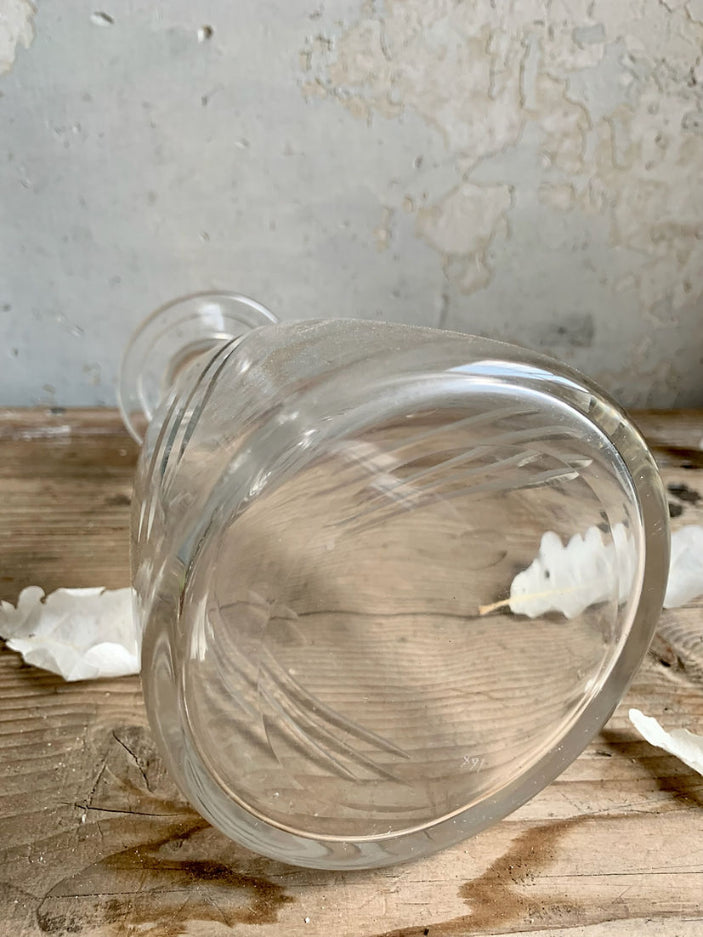 Carafe en verre avec bouchon