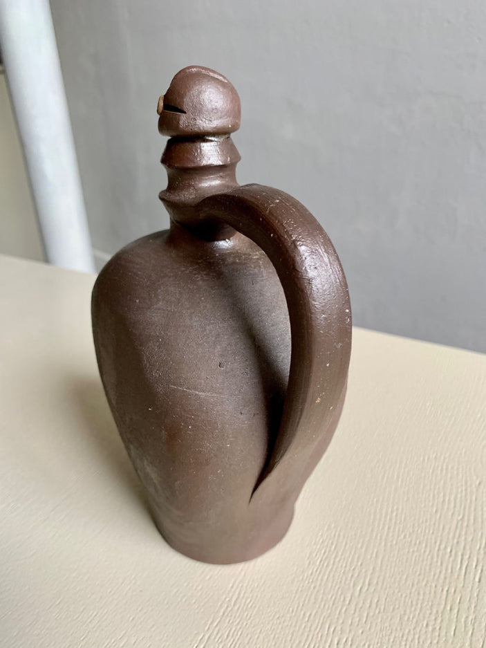 Carafe en terre cuite