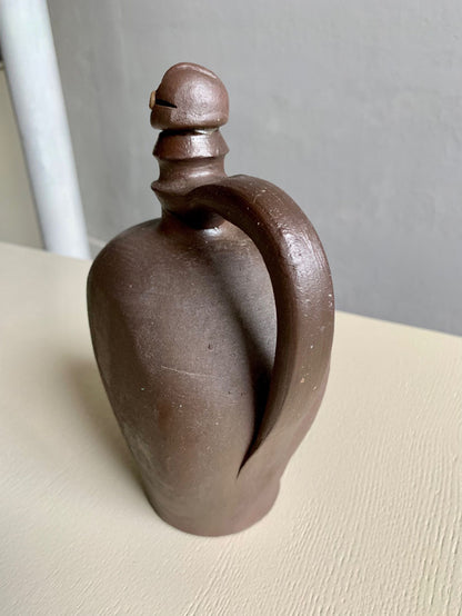 Carafe en terre cuite