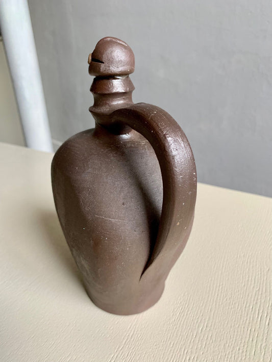 Carafe en terre cuite