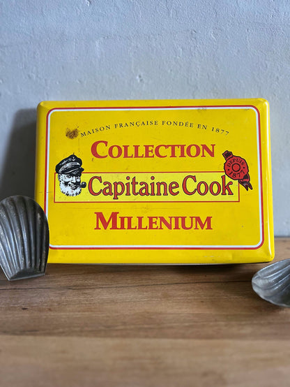 Boîte en métal vintage 1