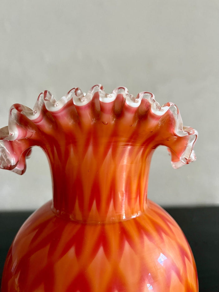 Vase en verre orange