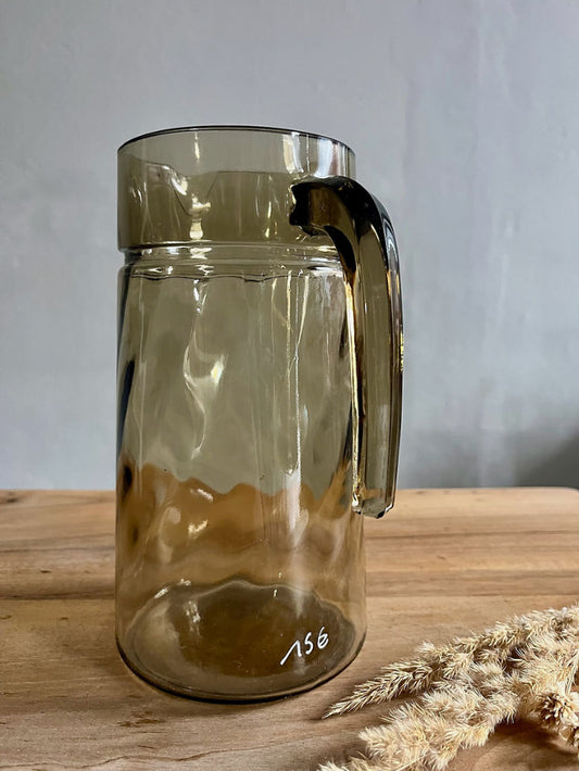 Carafe / pichet en verre fumé 1