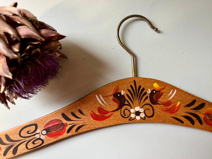 Cintres vintage peint à la main - lot de 2