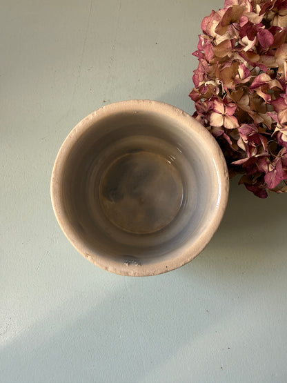 Pot en grès bleu de petite taille