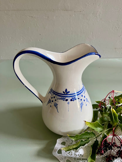 Pichet/broc ancien à motifs bleus  Vaisselle Patine