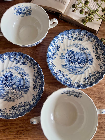 Tasses à thé anglaises avec coupelles- lot de 4  Vaisselle Patine
