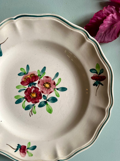 Assiettes anciennes Sarreguemines modèle Amazones – Lot de 2  Vaisselle Patine