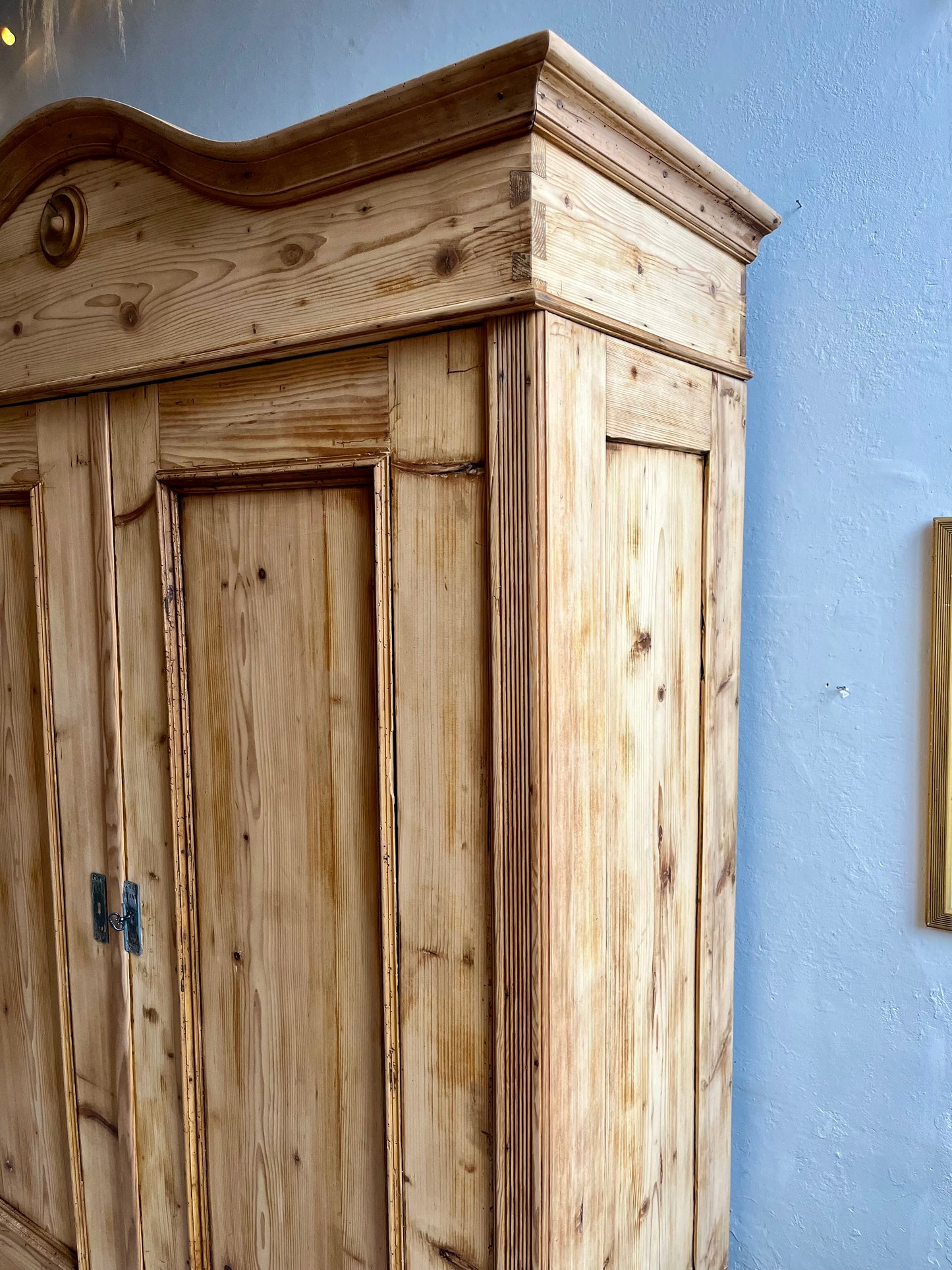 Armoire à chapeau - 2 portes