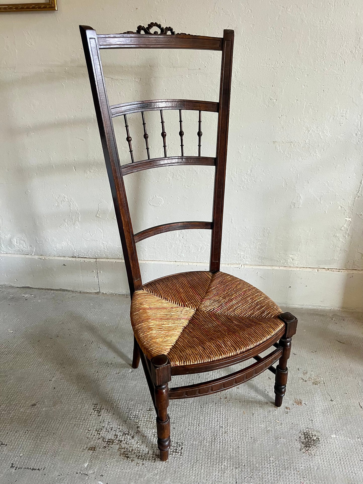 Chaise ancienne Prie Dieu   Patine