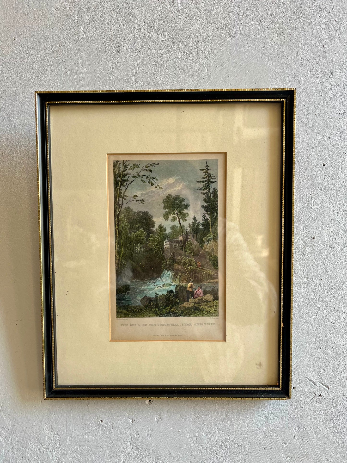 Cadre ancien avec illustration paysage moulin et cascade