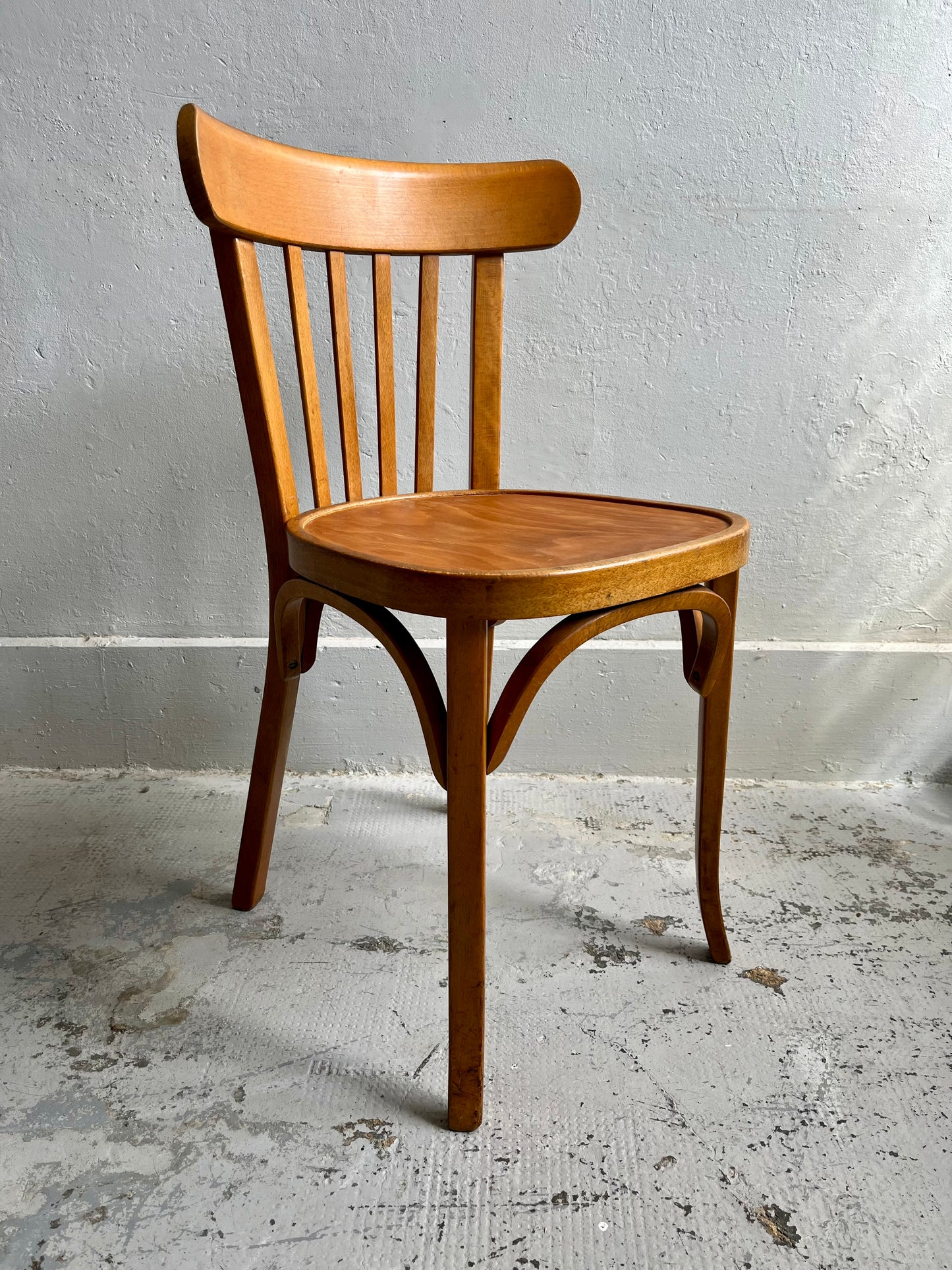Chaise bistrot Baumann bois blond