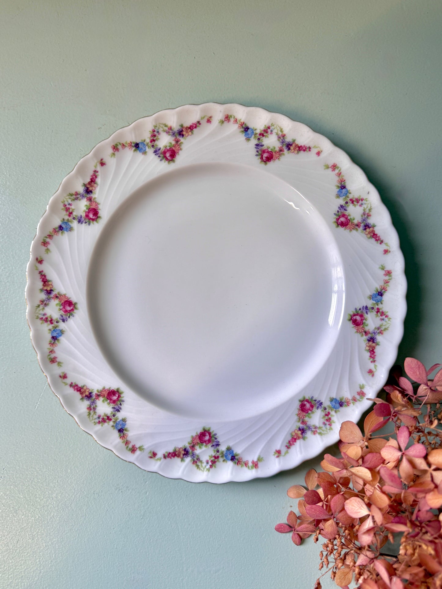 Assiette florale de Royal Tettau