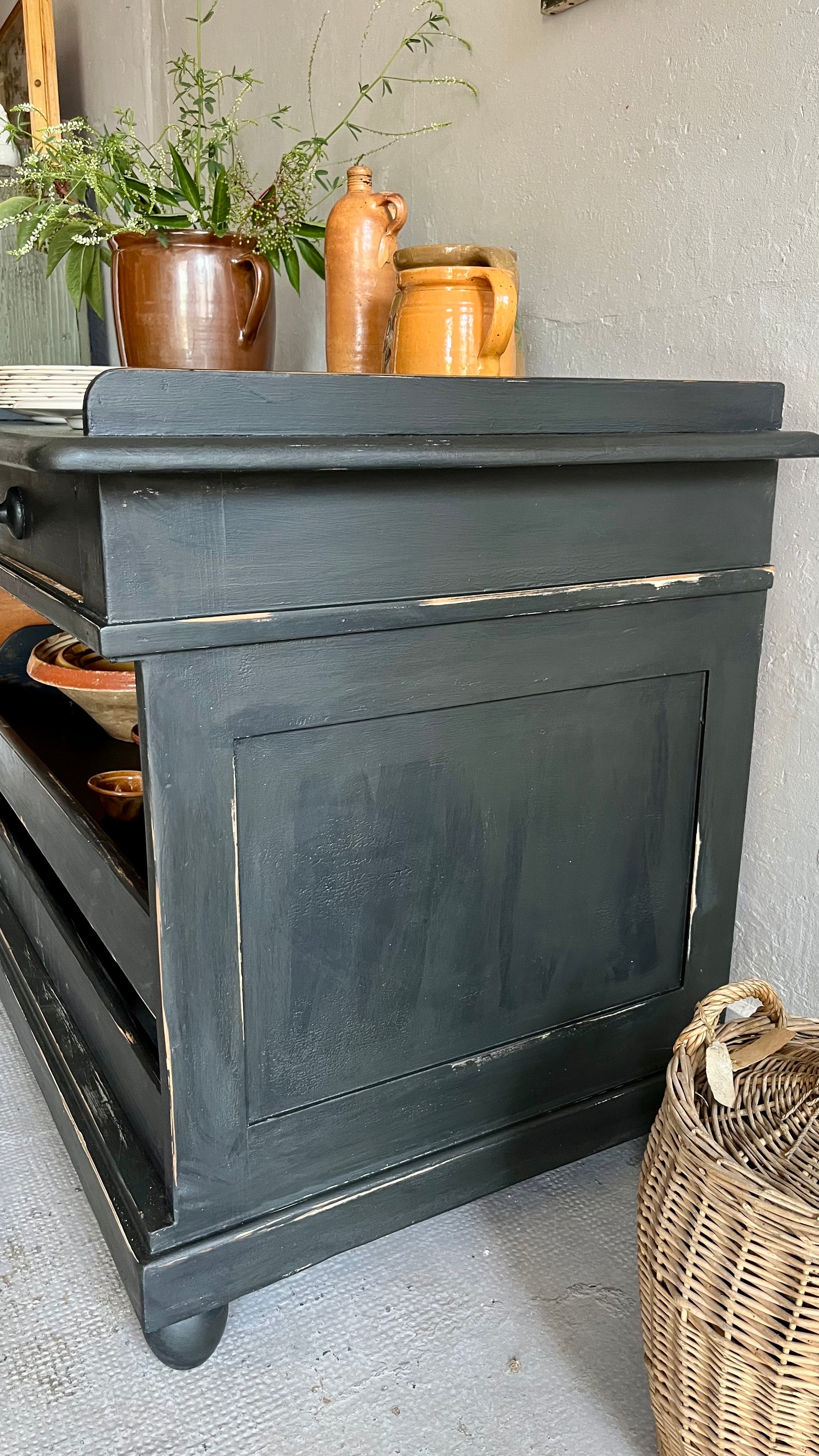 Buffet patiné noir ancien  Meubles Patine