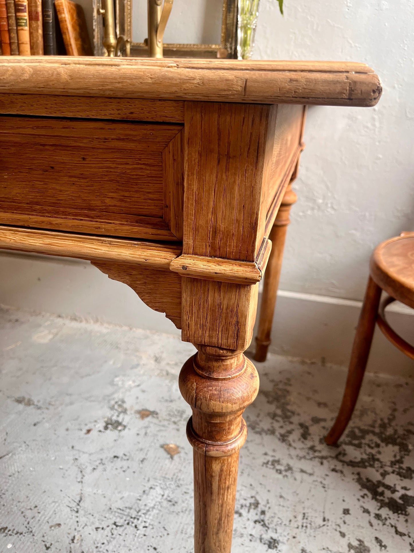 Bureau ancien en chêne/ table   Patine