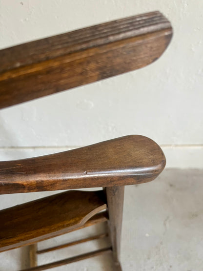 Valet ancien en bois   Patine