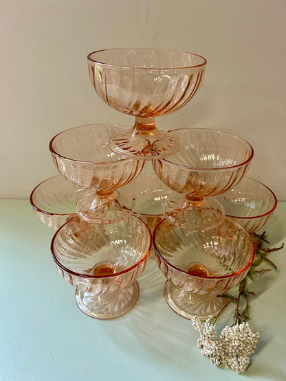 Coupes à glace en Rosaline - lot de 8   Patine