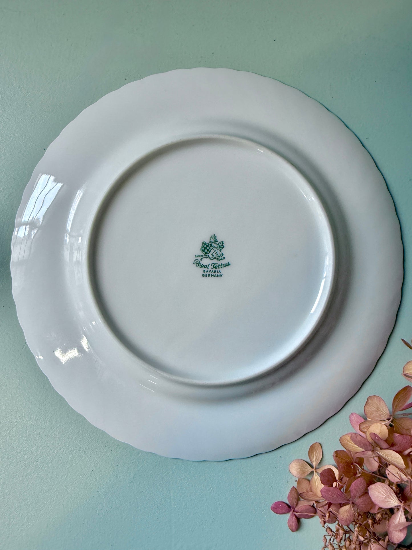 Assiette florale de Royal Tettau