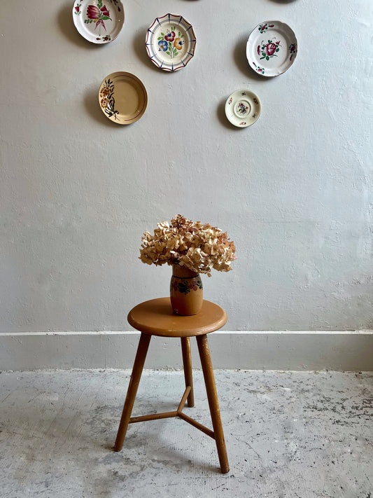 Tabouret d’atelier vintage patiné