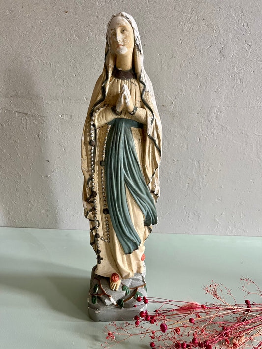 Vierge ancienne en plâtre  Décoration Patine