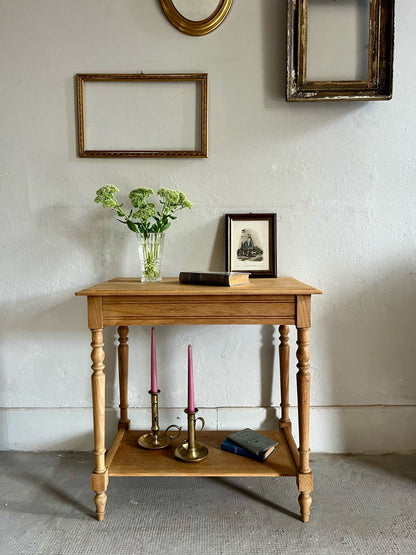 Console en bois ancienne rénovée   Patine
