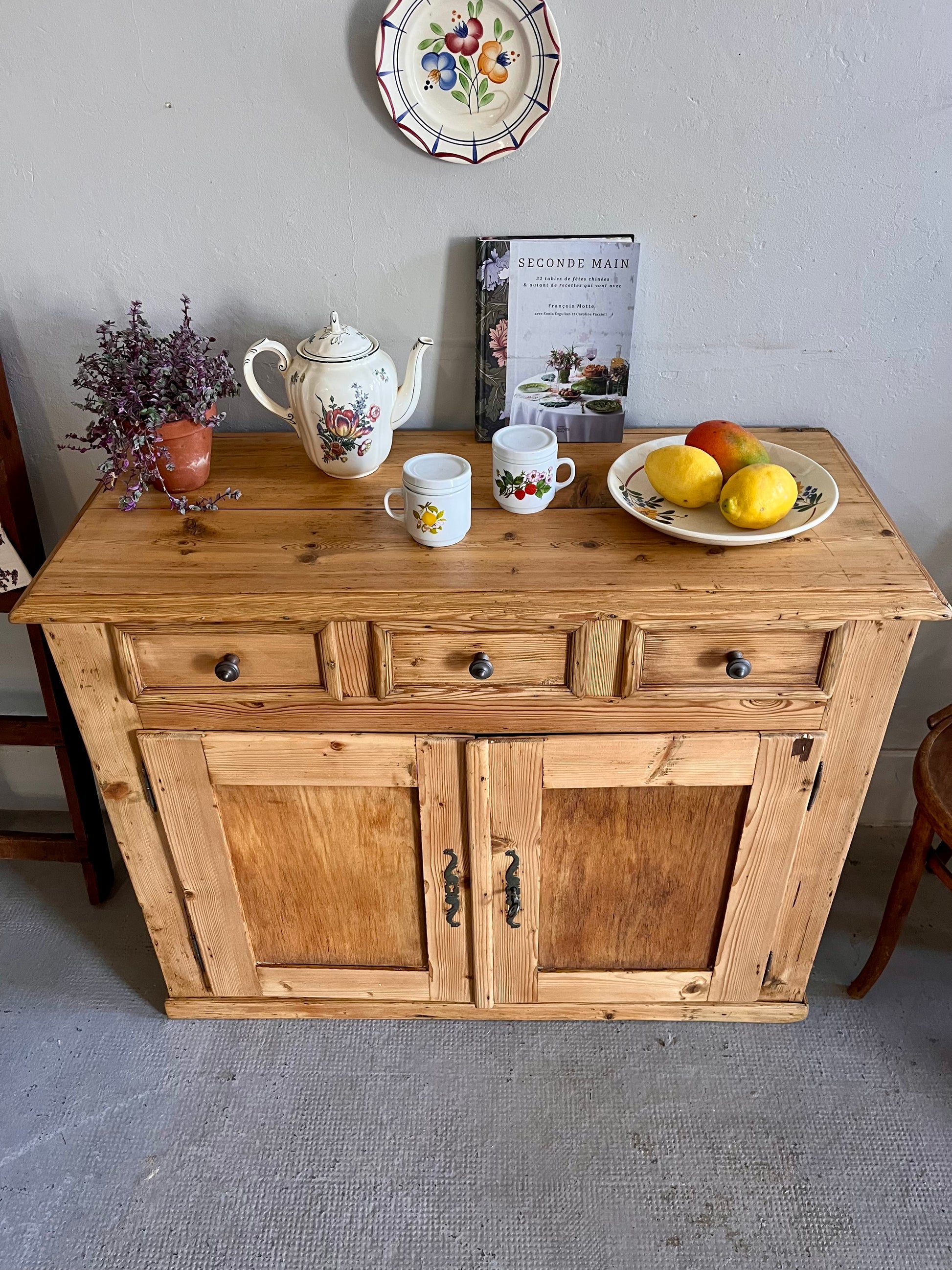 Buffet ancien en sapin 3 tiroirs  Meubles Patine