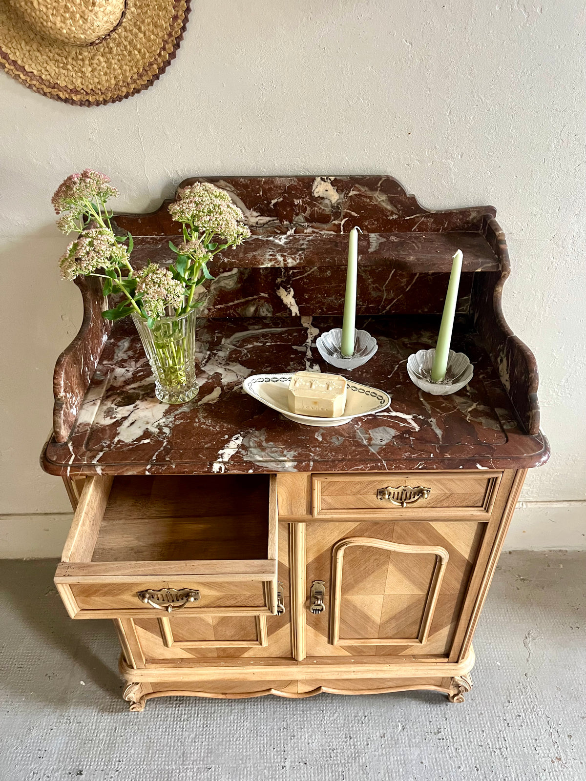 Meuble de toilette plateau marbre  Meubles Patine
