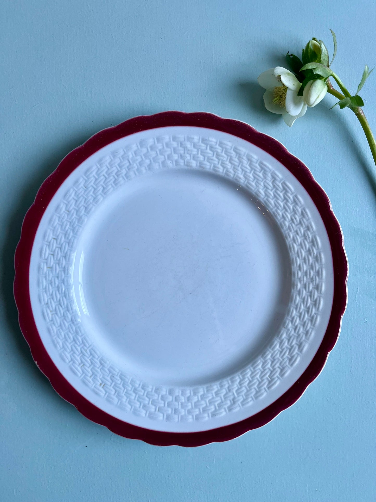 Assiettes en faïence bordure bordeaux-lot de 2