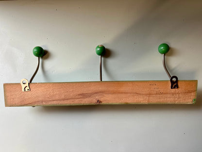 Porte manteau 3 patères vert vintage