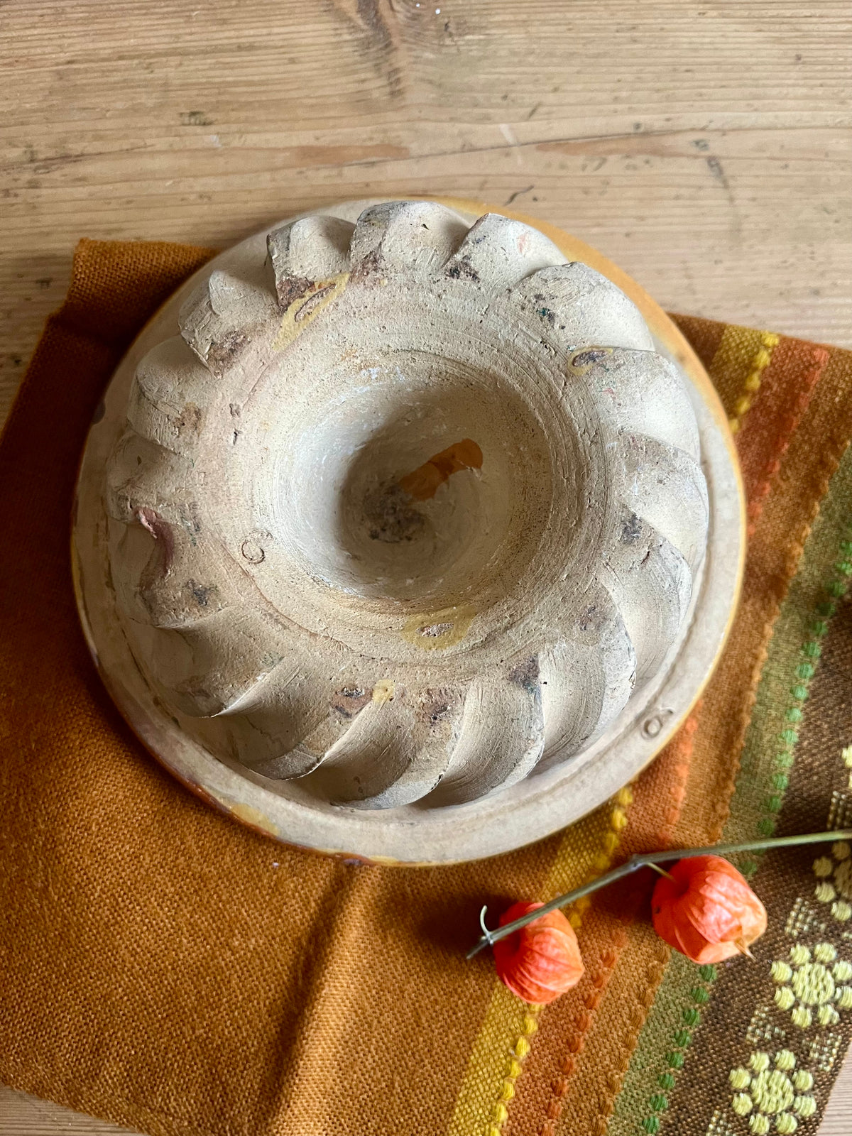 Moule à kougelhopf ancien en terre cuite émaillée  Vaisselle Patine