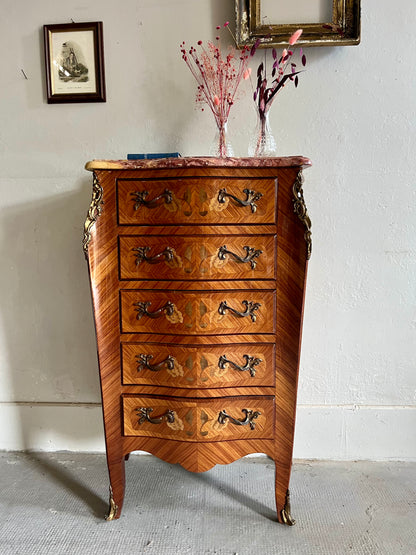 Chiffonier Louis XV en bois et marbre   Patine