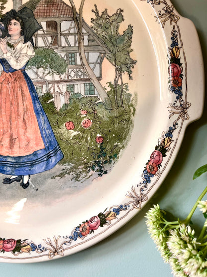 Plat ancien Sarreguemines Obernai – Henri Loux  Vaisselle Patine