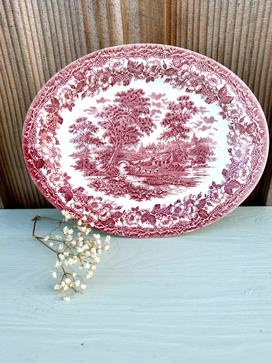 Plat ovale en faïence rouge style anglais