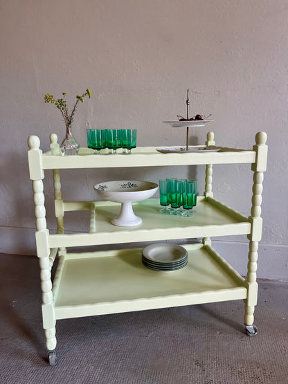 Desserte de service jaune pâle  Meubles Patine