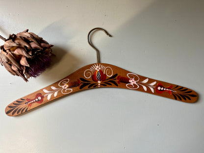 Cintres vintage peint à la main - lot de 2