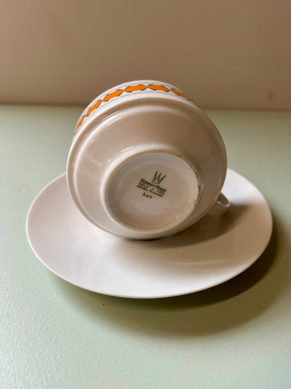 Théière et tasses vintage années 70