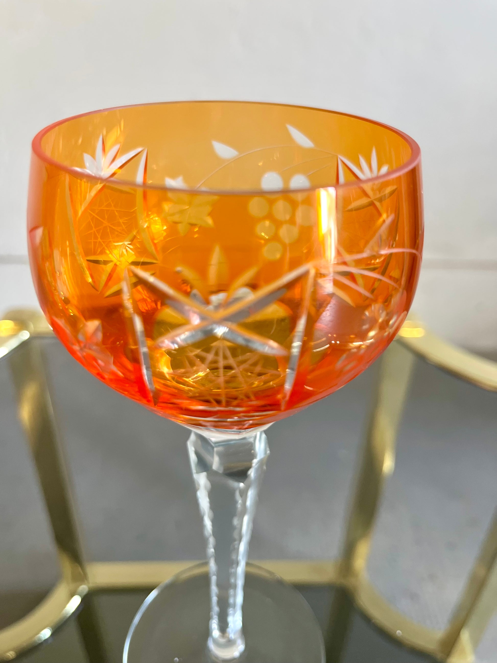 Verres à vin Römer orange en cristal taillé – lot de 5  Vaisselle Patine