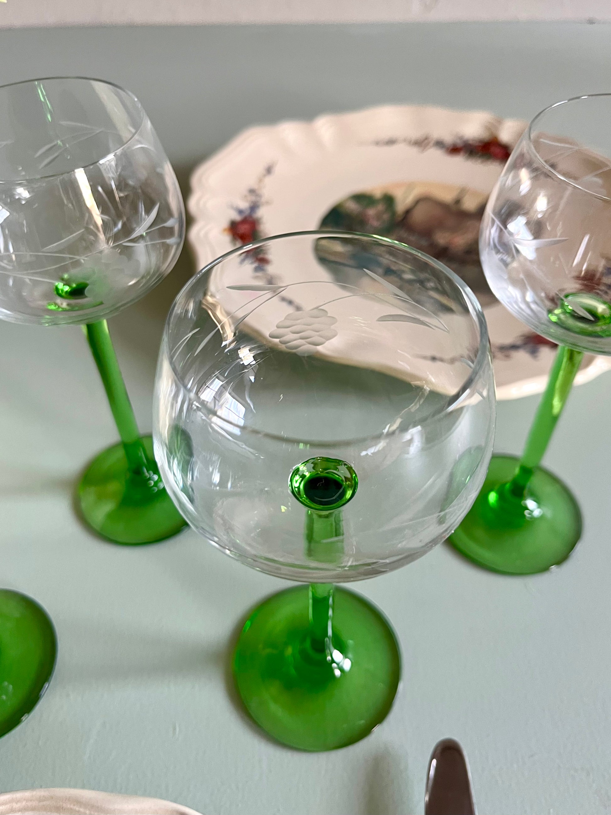Verres à vin blanc alsaciens-lot de  4   Patine