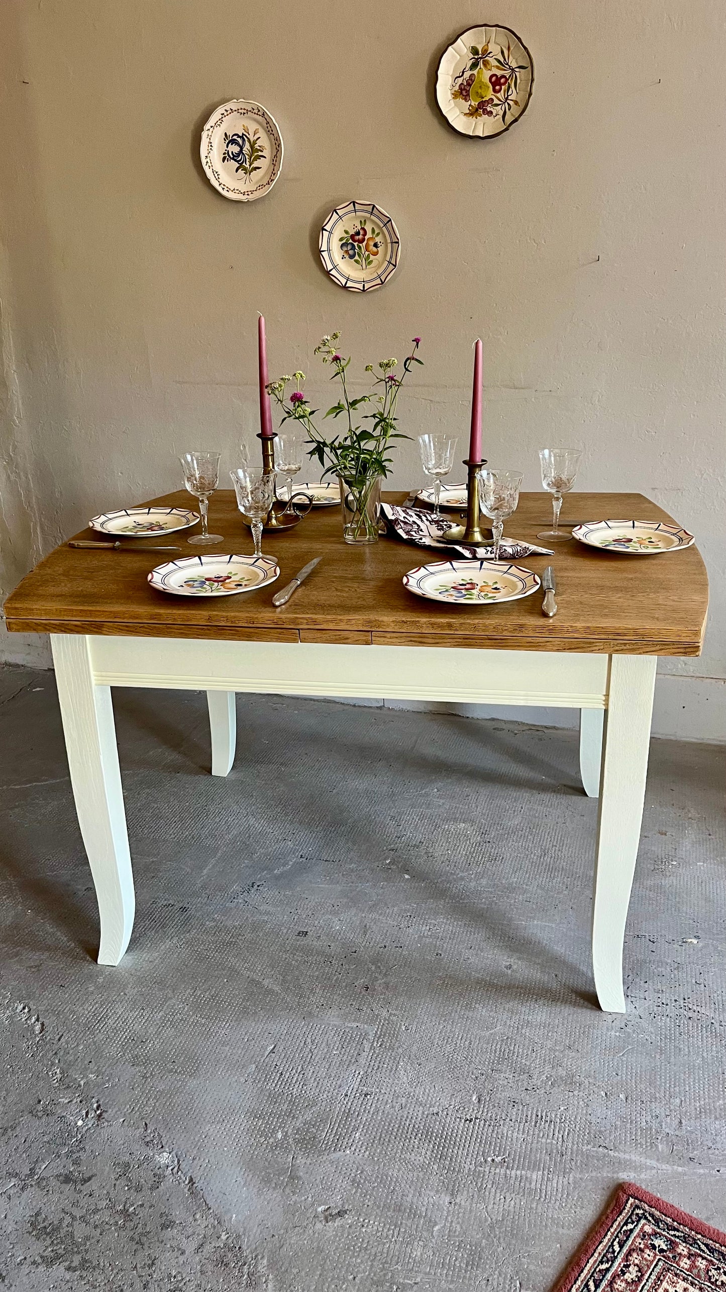 Tables ancienne bois et beige avec allonges  Meubles Patine