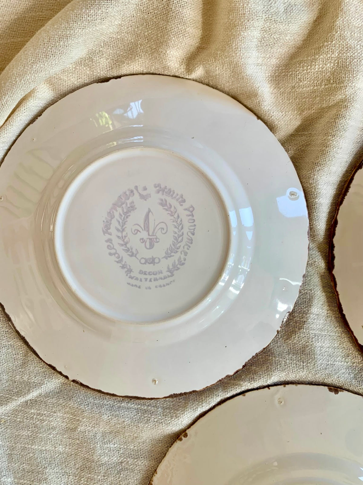 Assiettes botaniques – Faïences de Haute-Provence-lot de 3  Vaisselle Patine
