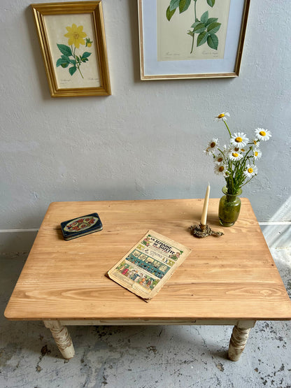 Table basse de ferme patinée