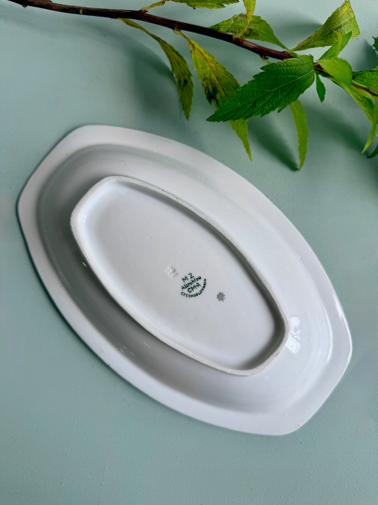 Ravier à petites fleurs