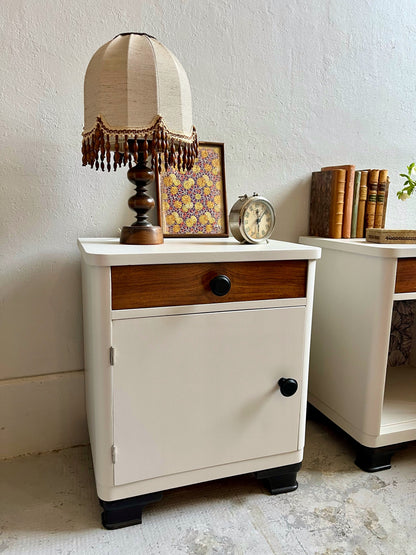 Paire de chevets beige et bois